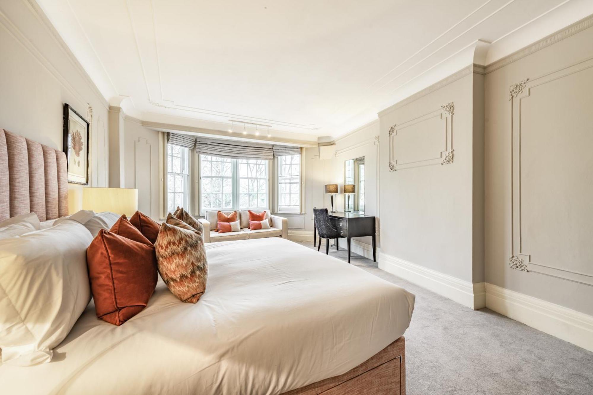 Strathmore Court Londres